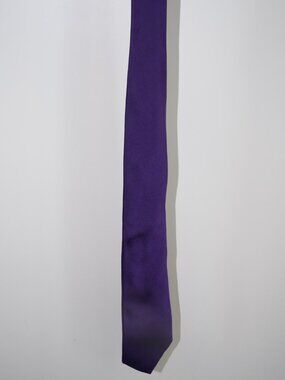 Ryan Seacrest Distinction Purple Tie